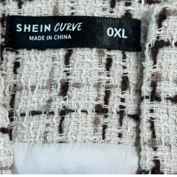 SHEIN CURVE Tweed Jacket & Skirt Set With Button Design On The Skirt 0XL - Picture 4 of 7